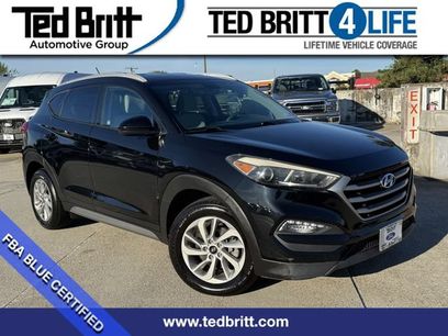 Used 2017 Hyundai Tucson SE w/ SE Popular Package 02