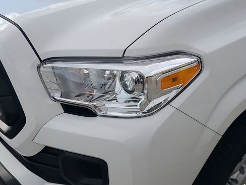 Used 2023 Toyota Tacoma SR w/ SR Convenience Package RWD image 24