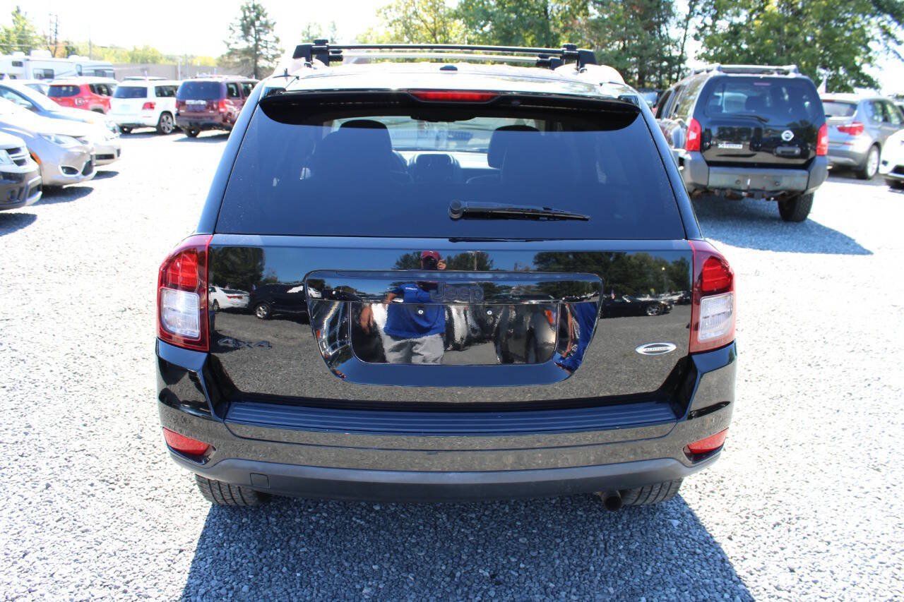 Used 2015 Jeep Compass Sport w/ Power Value Group AWD/4WD image 8