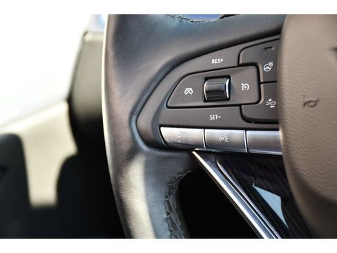 Used 2024 Cadillac XT6 Premium Luxury w/ LPO, Floor Liner Package AWD/4WD image 36