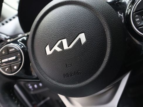 Used 2023 Kia Soul EX FWD image 21