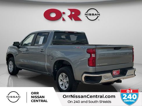 Used 2025 Chevrolet Silverado 1500 LT AWD/4WD image 7