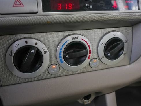 Used 2005 Toyota Tacoma PreRunner RWD image 41