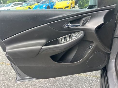 Used 2018 Chevrolet Volt LT image 22