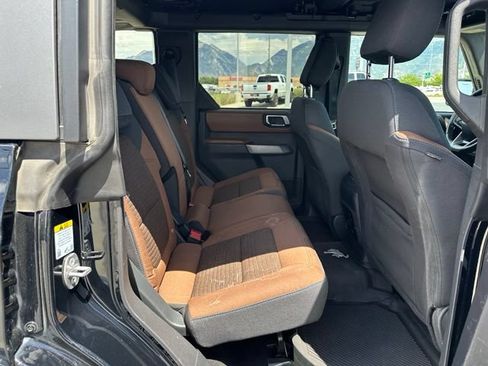 Used 2022 Ford Bronco Outer Banks AWD/4WD image 28