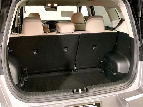 Certified 2025 Kia Soul LX w/ LX Technology Package FWD image 4