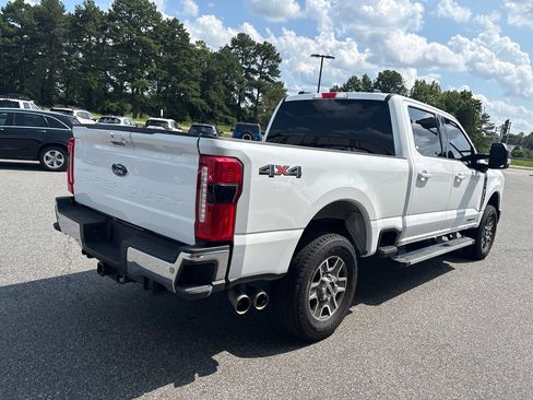 Used 2026 Ford F250 Lariat AWD/4WD image 7