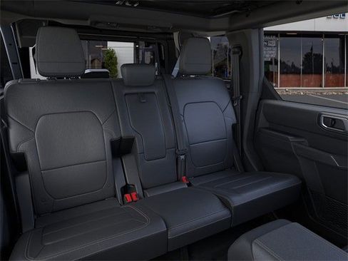 New 2025 Ford Bronco Badlands image 36