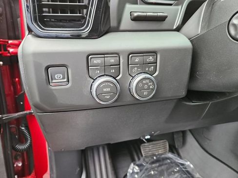 New 2026 GMC Sierra 1500 AT4 w/ AT4 Premium Package AWD/4WD image 24