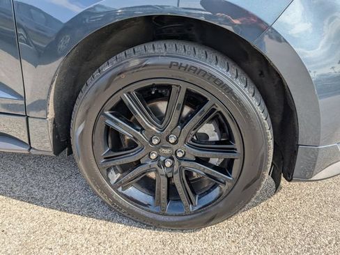 Used 2023 Ford Edge ST-Line AWD/4WD image 10