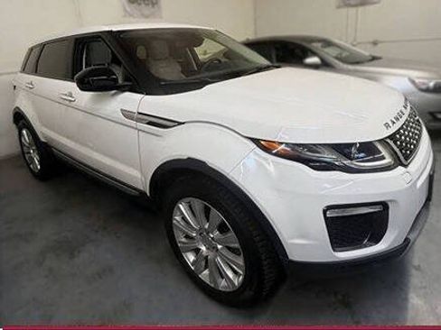 Used 2017 Land Rover Range Rover Evoque HSE AWD/4WD image 1