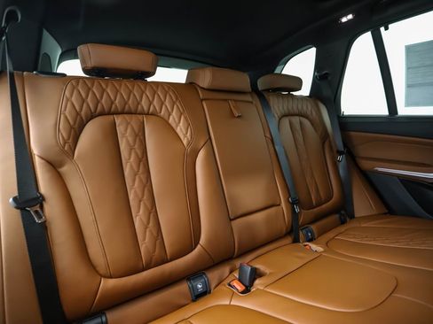 New 2026 BMW X5 xDrive40i w/ Executive Package image 28