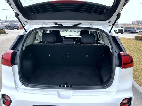 Used 2022 Kia Niro LXS image 22