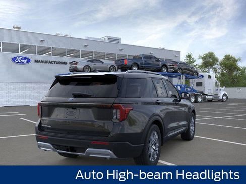 New 2026 Ford Explorer Platinum RWD image 9