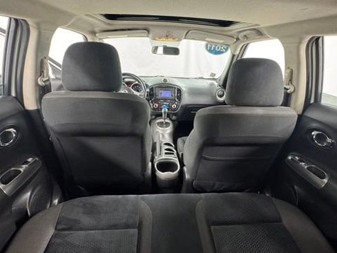 Used 2011 Nissan Juke SV FWD image 17