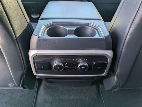 Used 2024 Ford Expedition Limited image 22