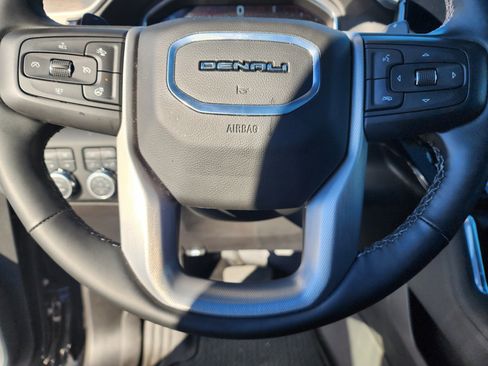 Used 2025 GMC Sierra 1500 Denali image 27