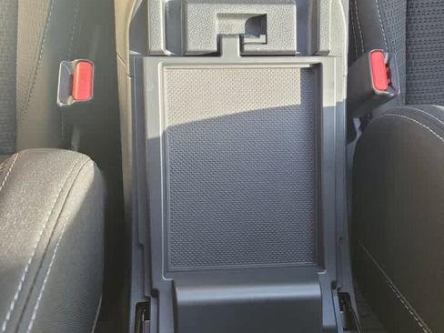 Used 2024 Subaru Outback Premium image 20