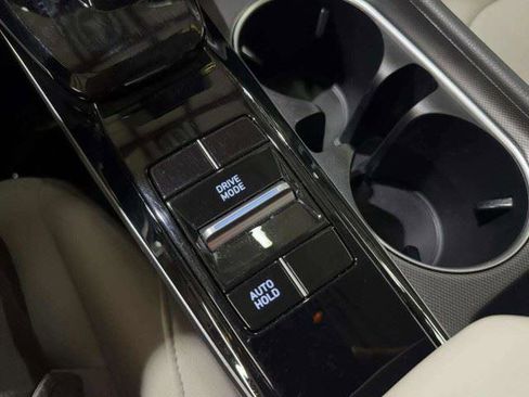 Used 2023 Hyundai Sonata SEL FWD image 23