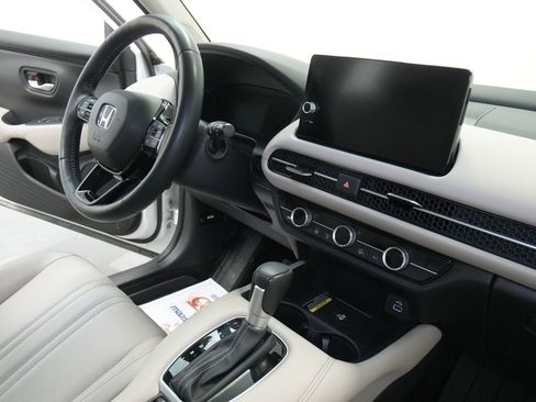 Used 2025 Honda HR-V EX-L image 23