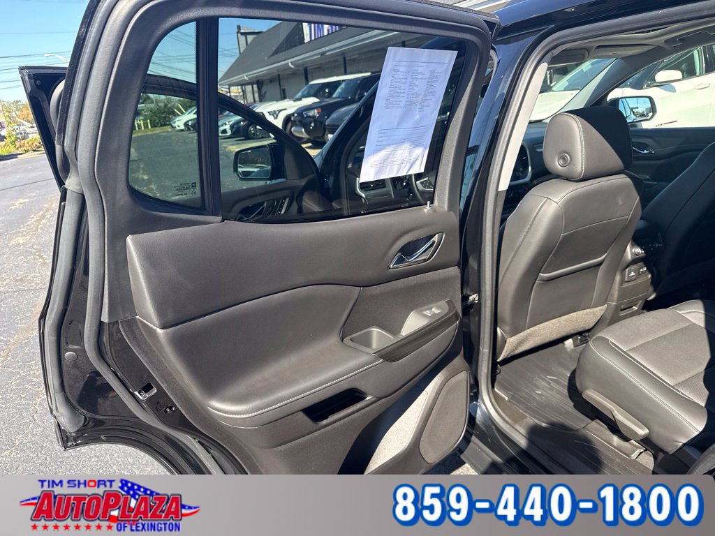 Used 2023 GMC Acadia SLT w/ Elevation Edition AWD/4WD image 21
