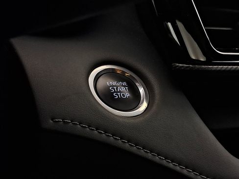 Used 2024 Toyota Highlander XSE image 27