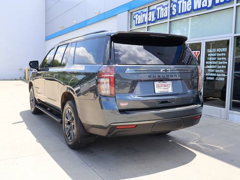 Used 2021 Chevrolet Suburban Z71 AWD/4WD image 8