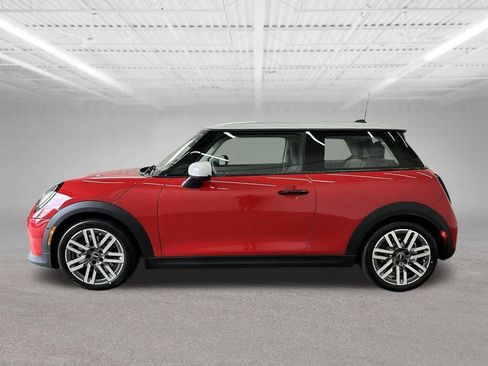 Certified 2025 MINI Cooper 2-Door Hardtop image 2