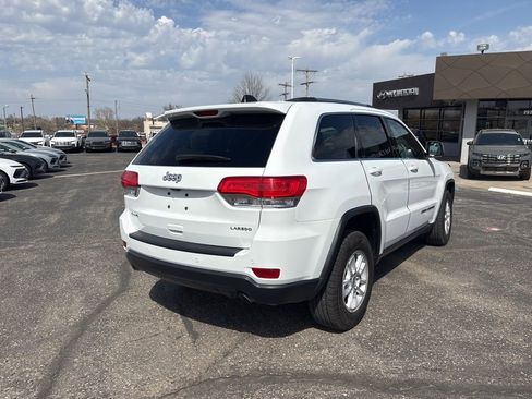 Used 2018 Jeep Grand Cherokee Laredo image 6