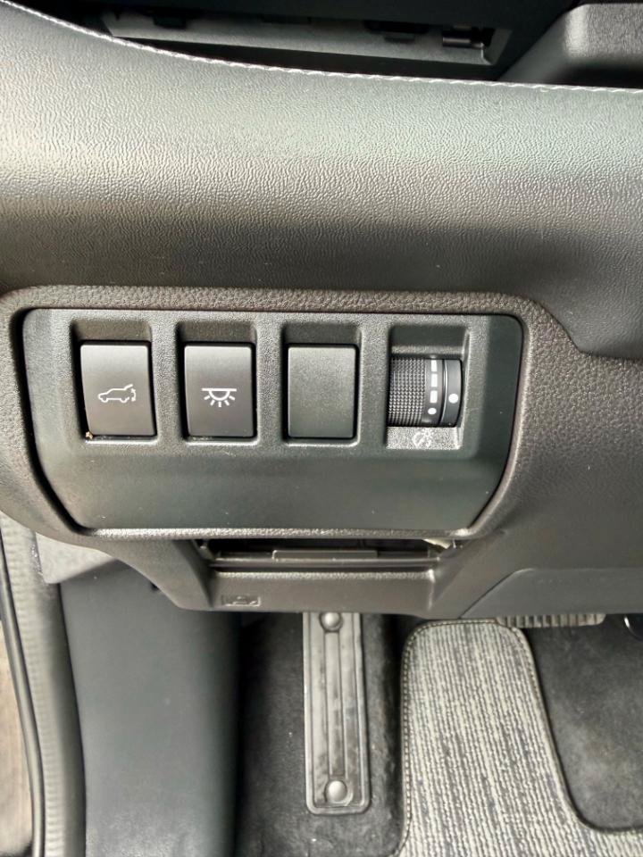 Used 2023 Subaru Ascent Limited AWD/4WD image 21