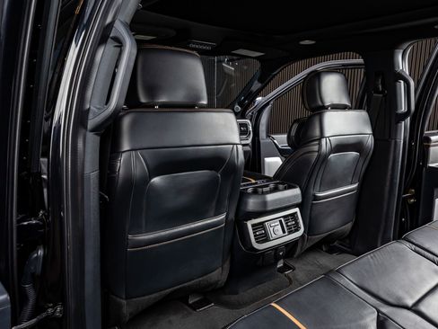 Used 2024 Ford F350 Platinum image 33