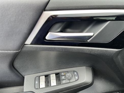 Used 2025 Mitsubishi Outlander SE AWD/4WD image 18