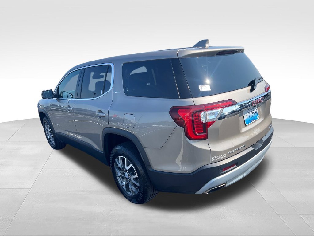 Used 2022 GMC Acadia SLE AWD/4WD image 3