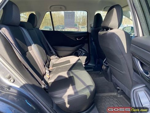 Used 2025 Subaru Outback Premium image 7