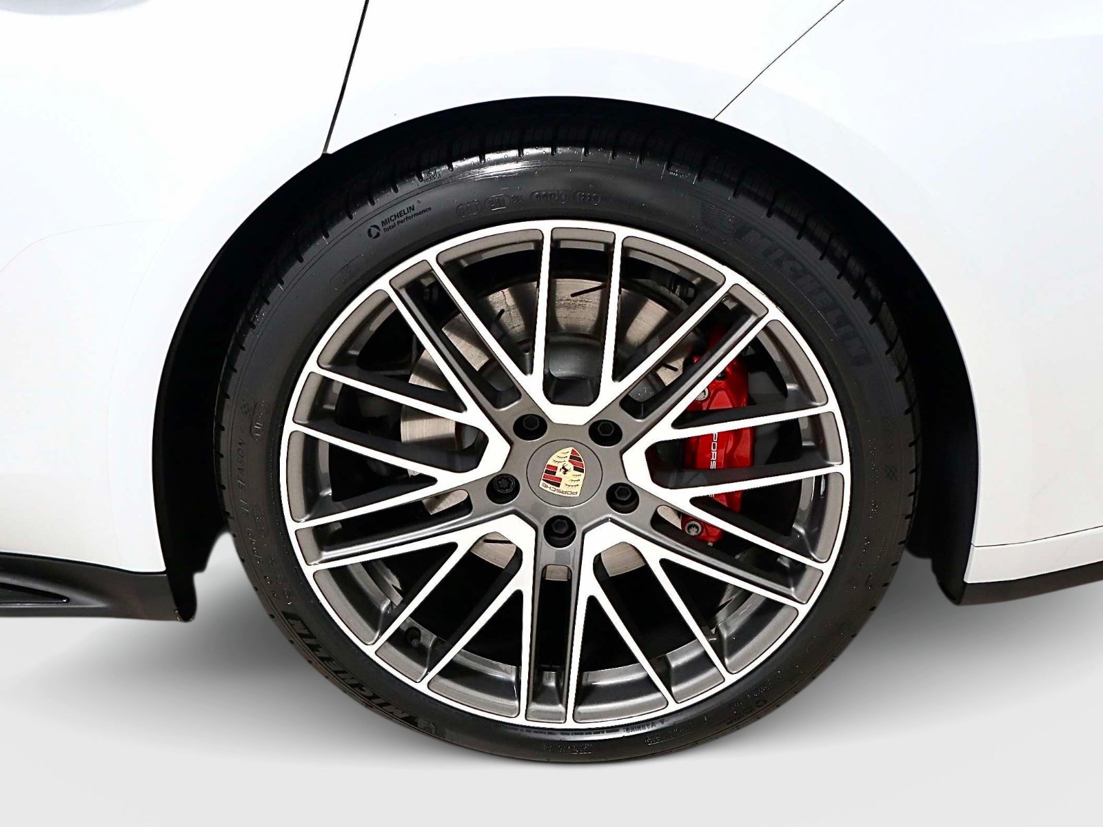 Used 2026 Porsche Panamera GTS AWD/4WD image 9