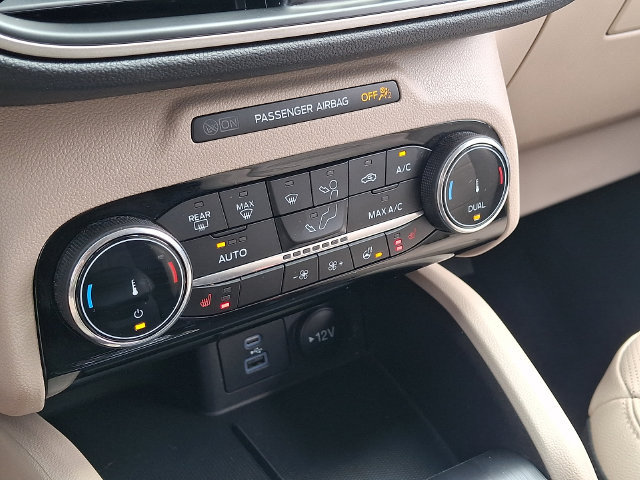 Certified 2022 Ford Escape SEL AWD/4WD image 15