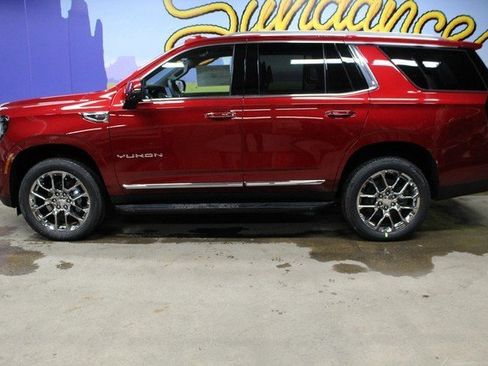 New 2026 GMC Yukon Elevation image 8