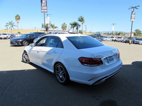 Used 2015 Mercedes-Benz E 350 Sedan image 5
