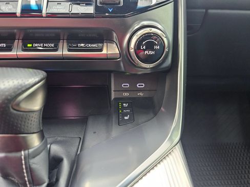 Used 2025 Lexus LX 600 F Sport w/ Accessory Package (2T) AWD/4WD image 28