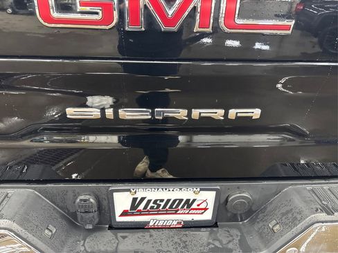 Used 2019 GMC Sierra 1500 SLT w/ SLT Premium Plus Package AWD/4WD image 15