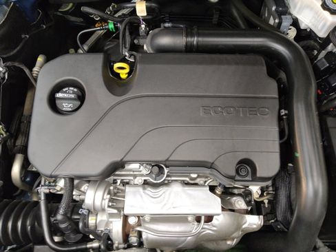 Used 2024 Chevrolet Malibu LS w/ Driver Confidence Package image 30