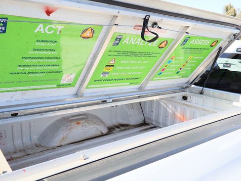 Used 2022 Chevrolet Colorado LT w/ Fleet Safety Package image 24