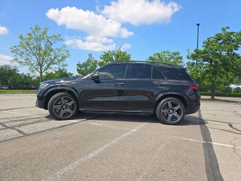 Certified 2025 Mercedes-Benz GLE 350 4MATIC w/ AMG Line Exterior image 13