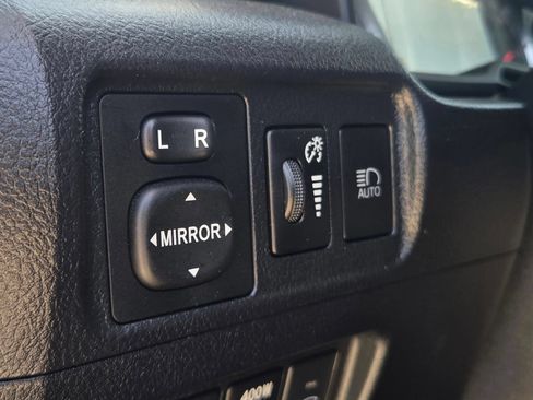 Used 2024 Toyota 4Runner TRD Off-Road Premium AWD/4WD image 12