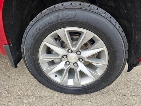 Used 2019 Chevrolet Silverado 1500 High Country image 5