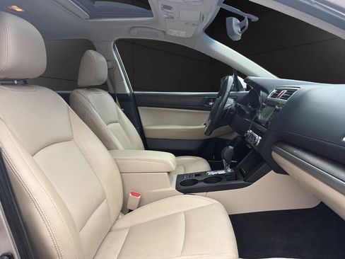 Used 2015 Subaru Outback 2.5i Limited AWD/4WD image 16
