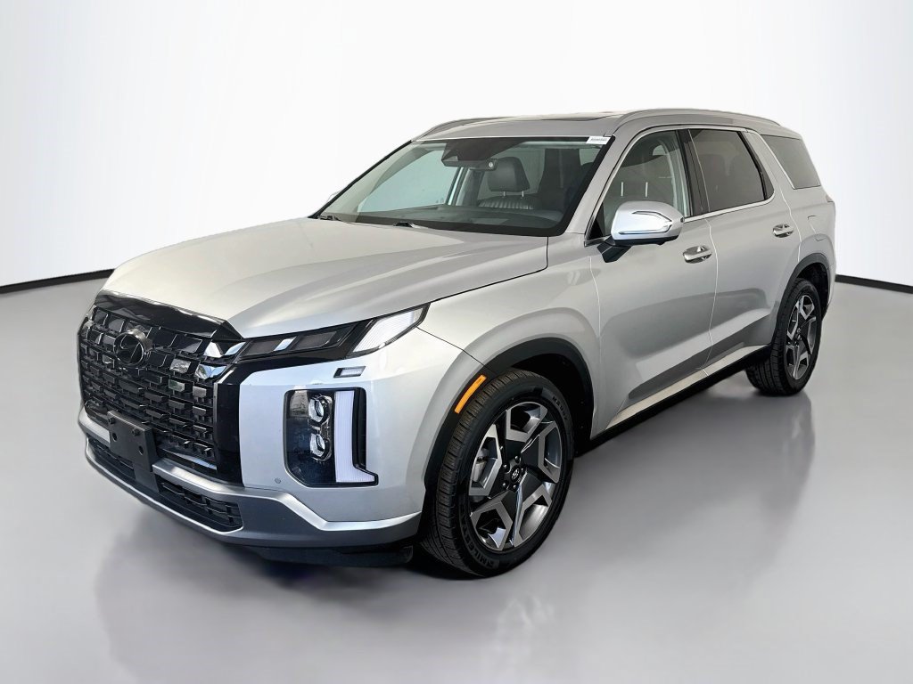 Used 2024 Hyundai Palisade Limited FWD image 4