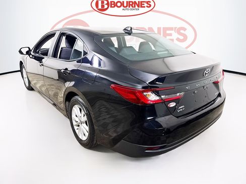 Used 2025 Toyota Camry LE w/ Convenience Package AWD/4WD image 7
