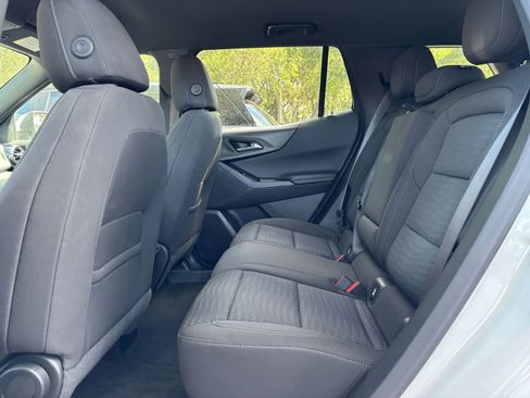 Used 2025 Chevrolet Equinox LT image 25