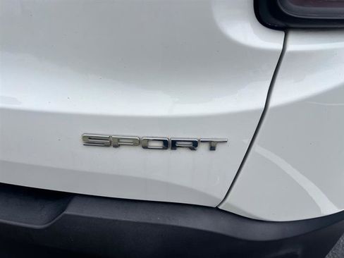 Used 2015 Jeep Renegade Sport w/ Power & Air Group AWD/4WD image 30